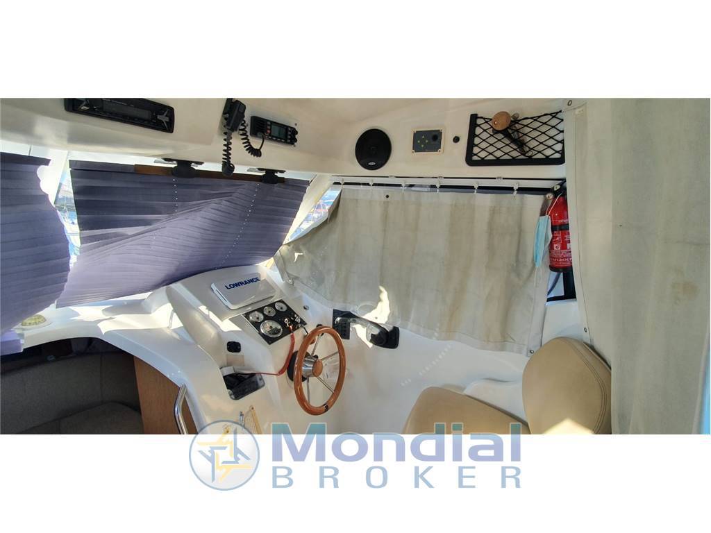 Beneteau Antares 7