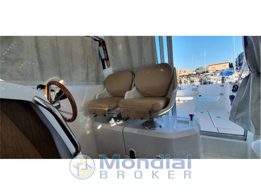 Beneteau Antares 7