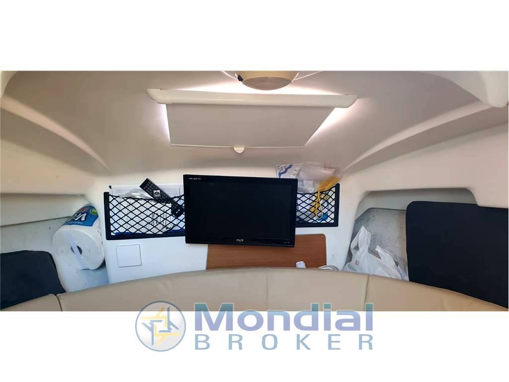 Beneteau Antares 7