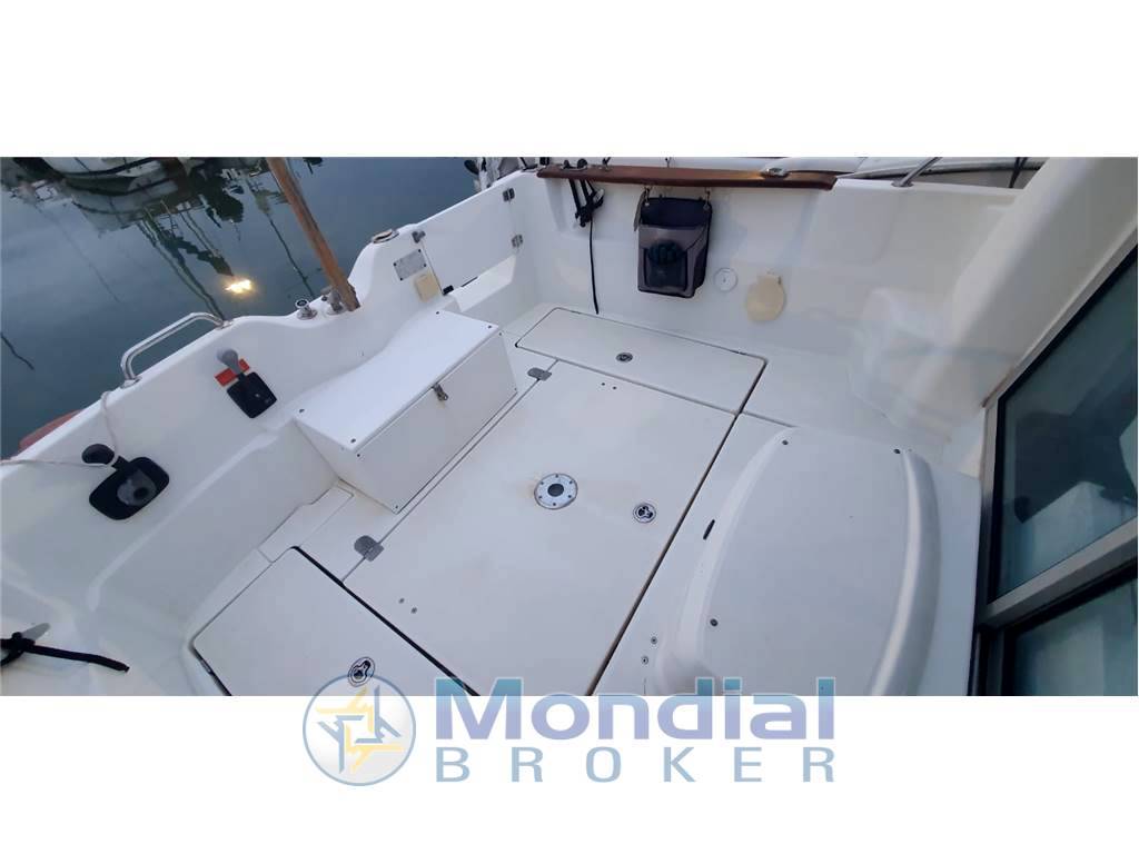 Beneteau Antares 7