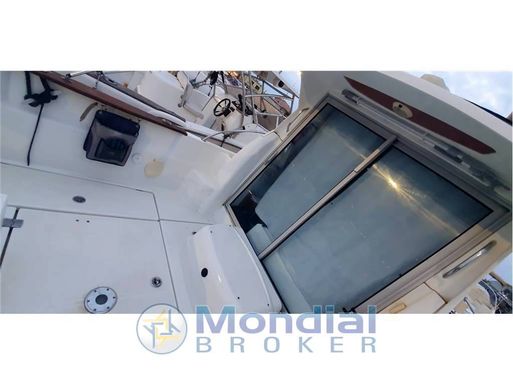 Beneteau Antares 7