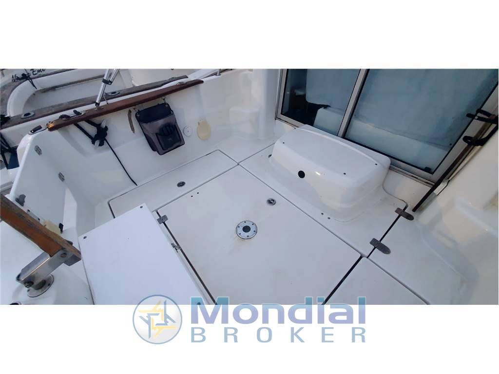 Beneteau Antares 7