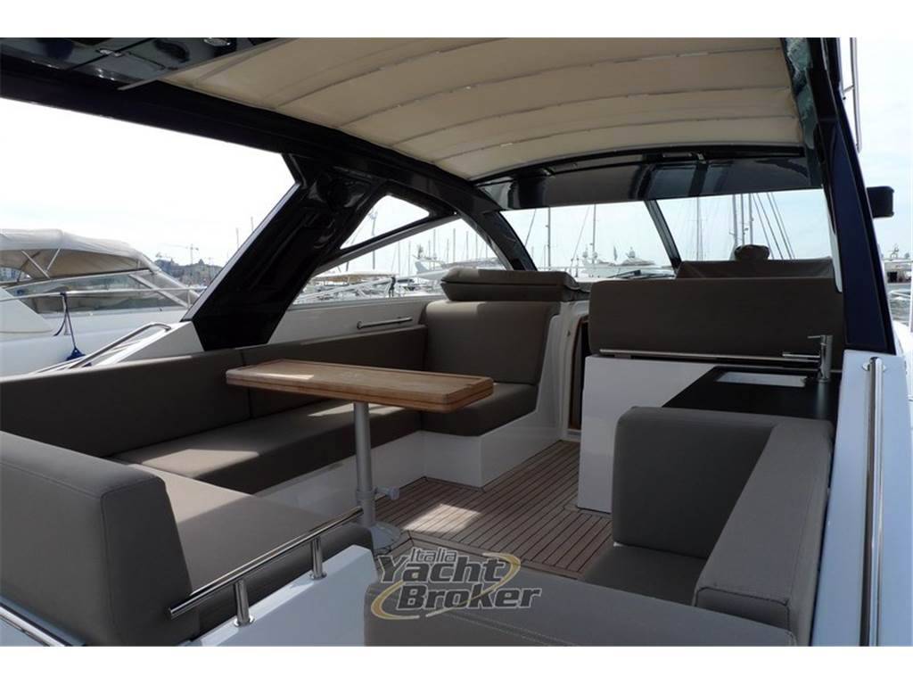 Sealine Solcio 35