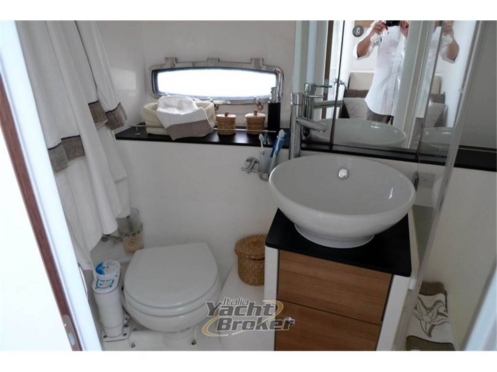 Sealine Solcio 35