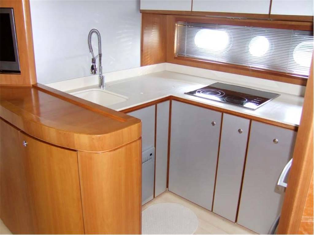 Ab yachts 68