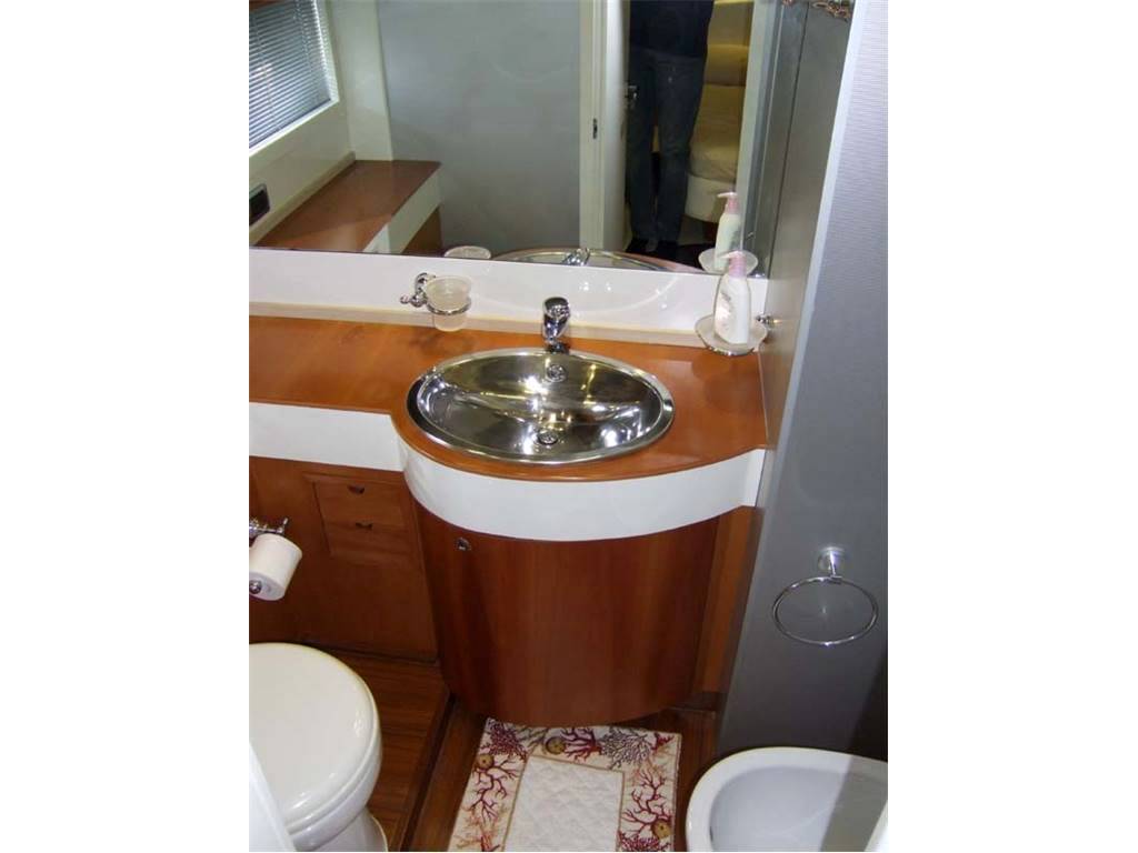 Ab yachts 68