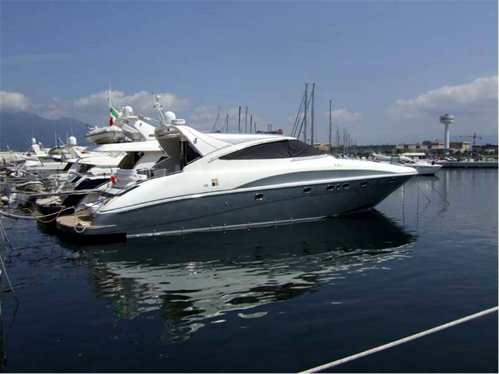 Ab yachts 68