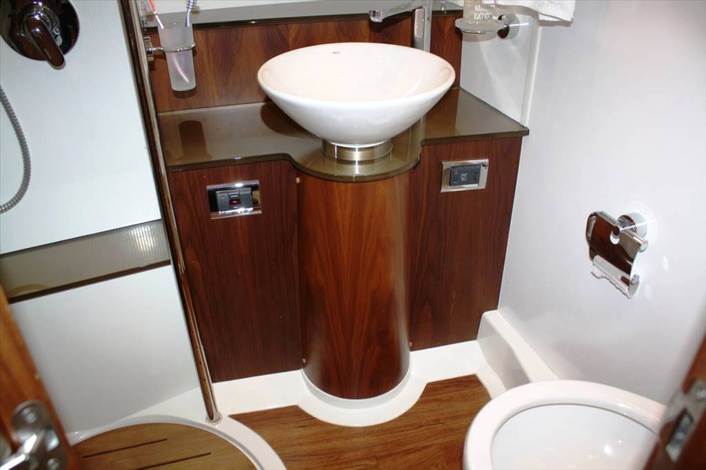 Sunseeker Predator 52