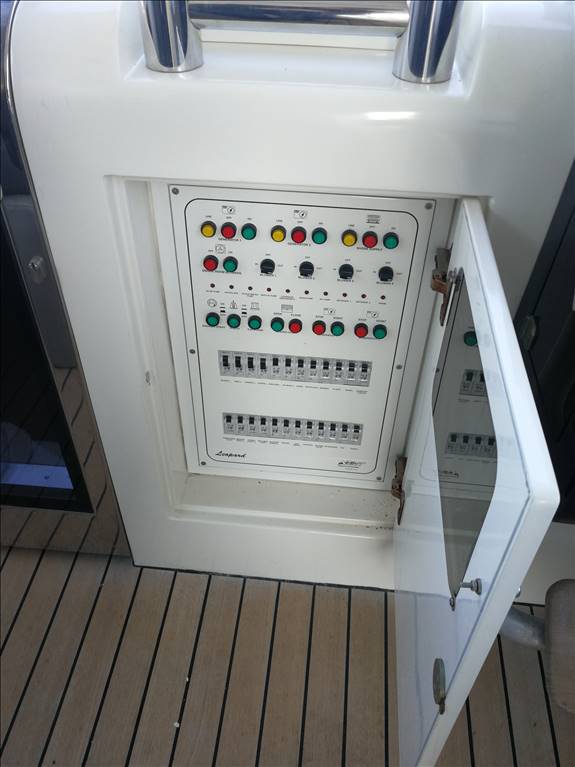 Cantiere navale arno Leopard 23