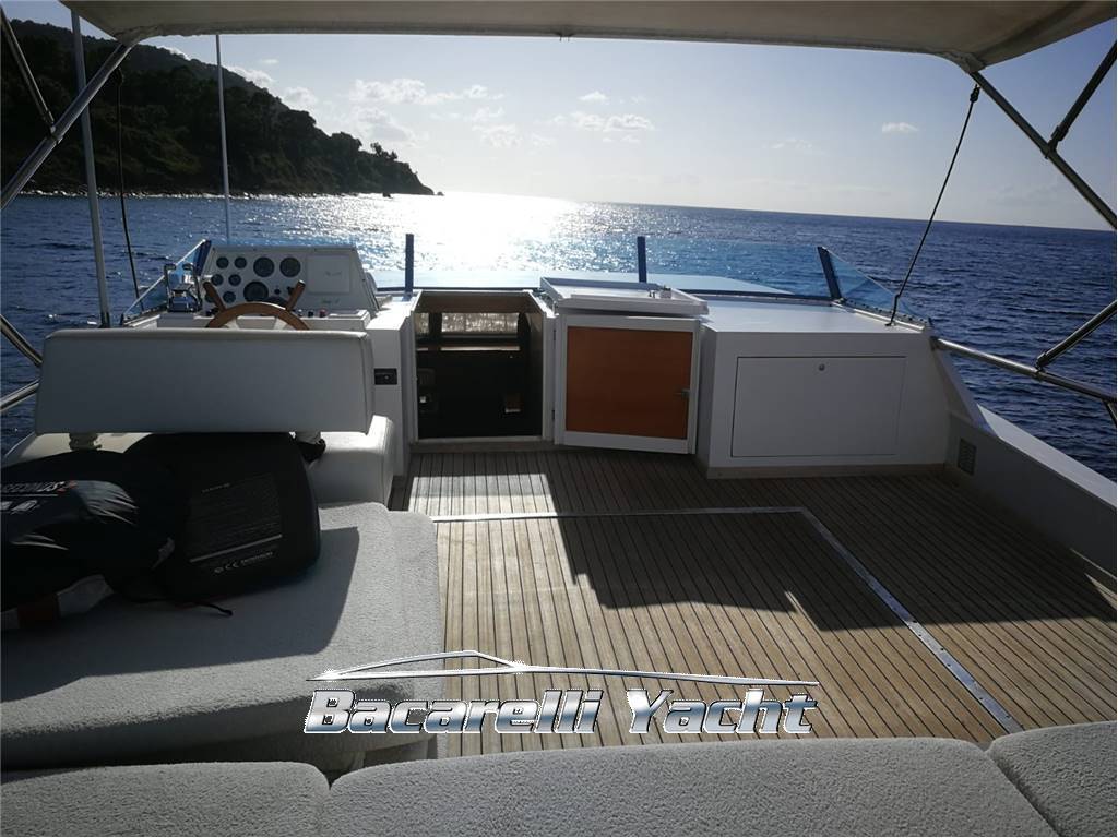 Cantieri di pisa Akir 16