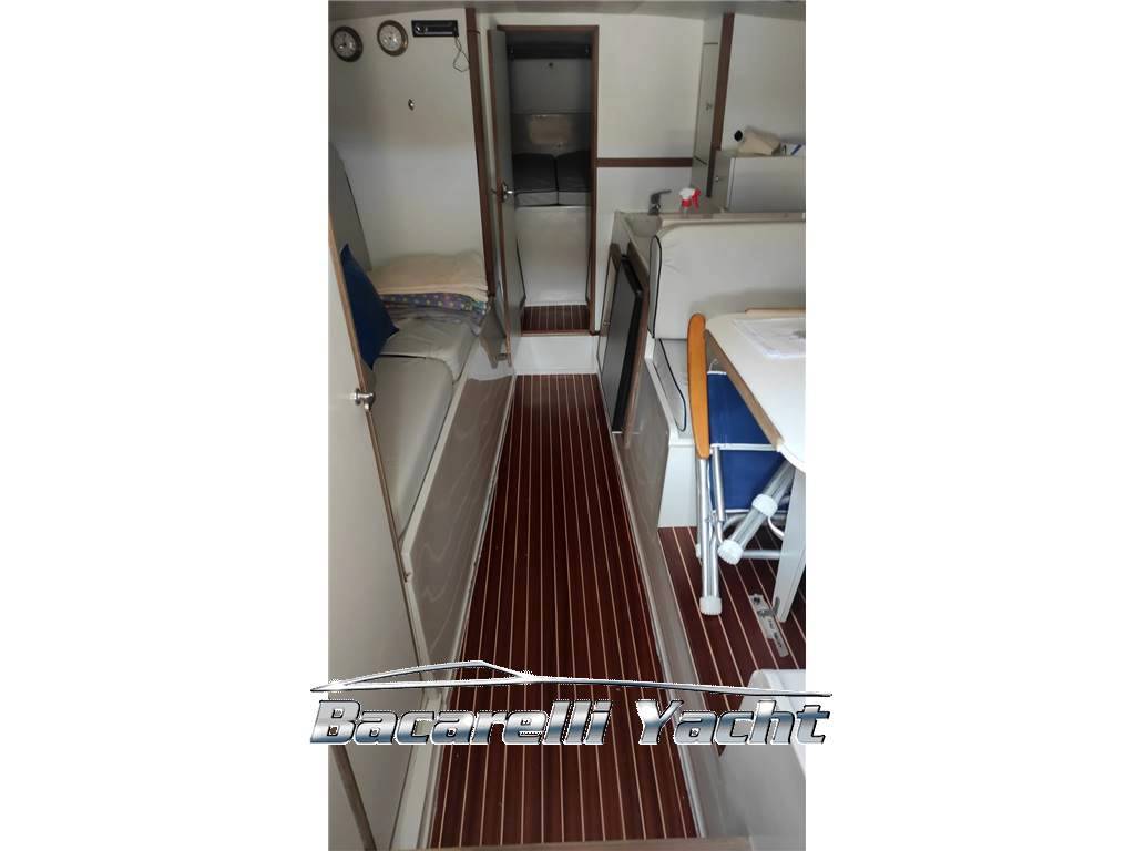 Tornado 38 flush deck natante