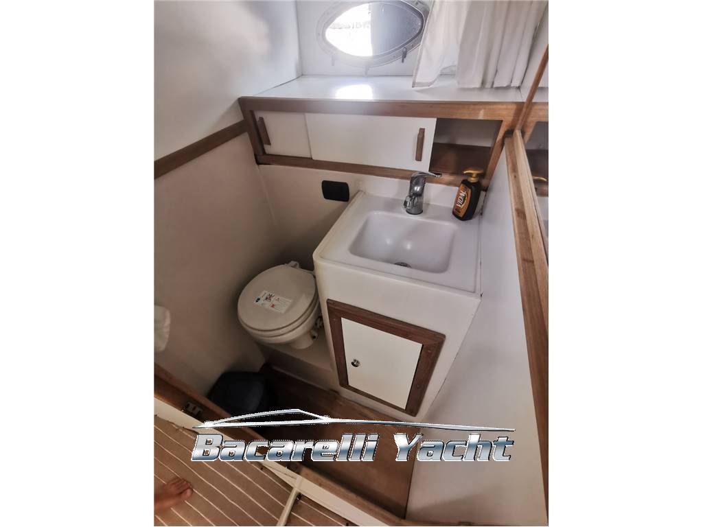 Tornado 38 flush deck natante