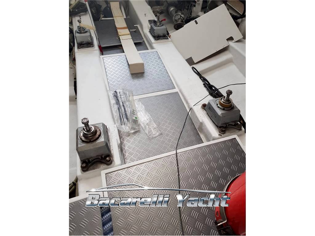 Cantieri adriatico Pershing 72