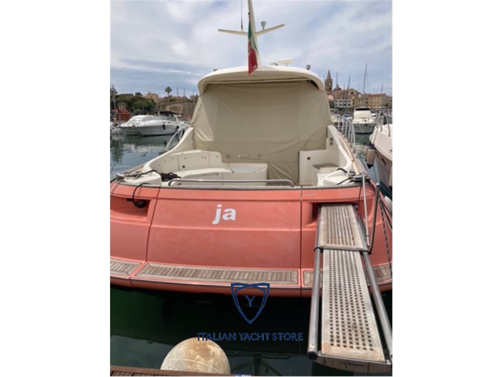 Mochi craft Dolphin 44