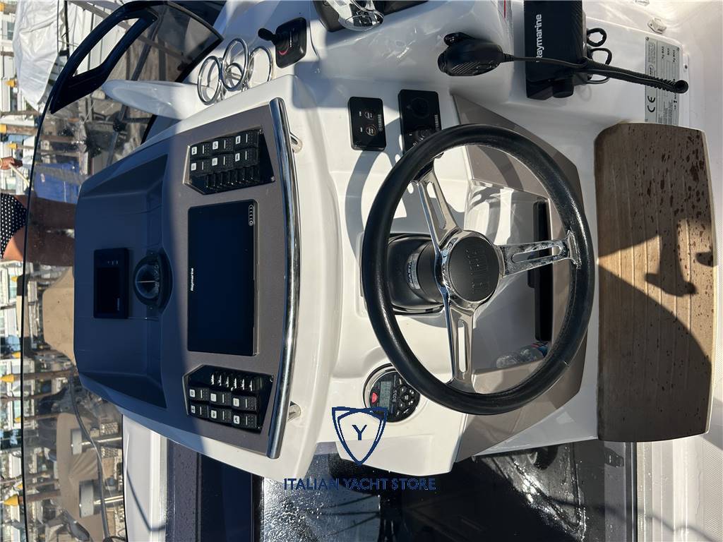 Sessa marine Key largo 27