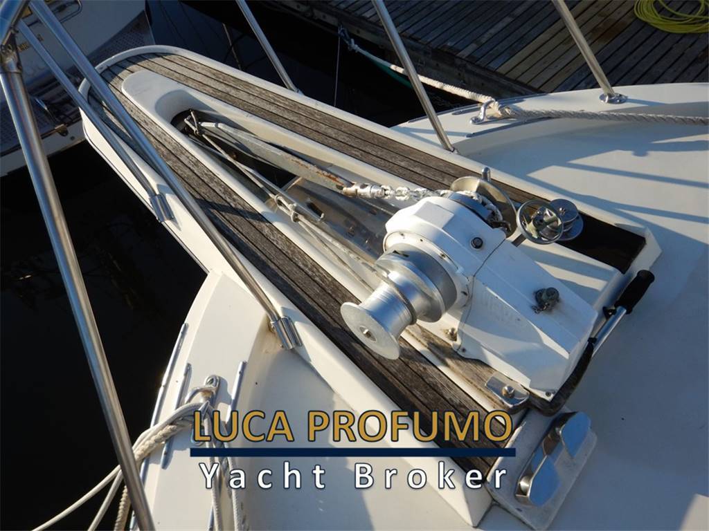 Hatteras yachts 45 convertible