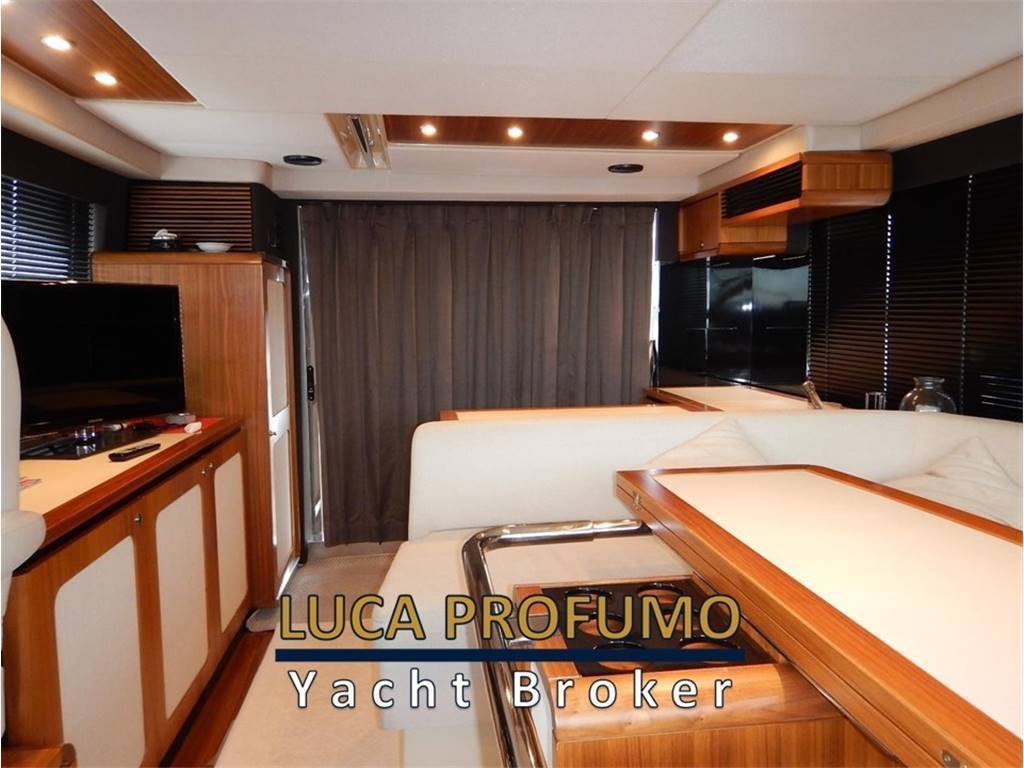 Azimut benetti Magellano 50