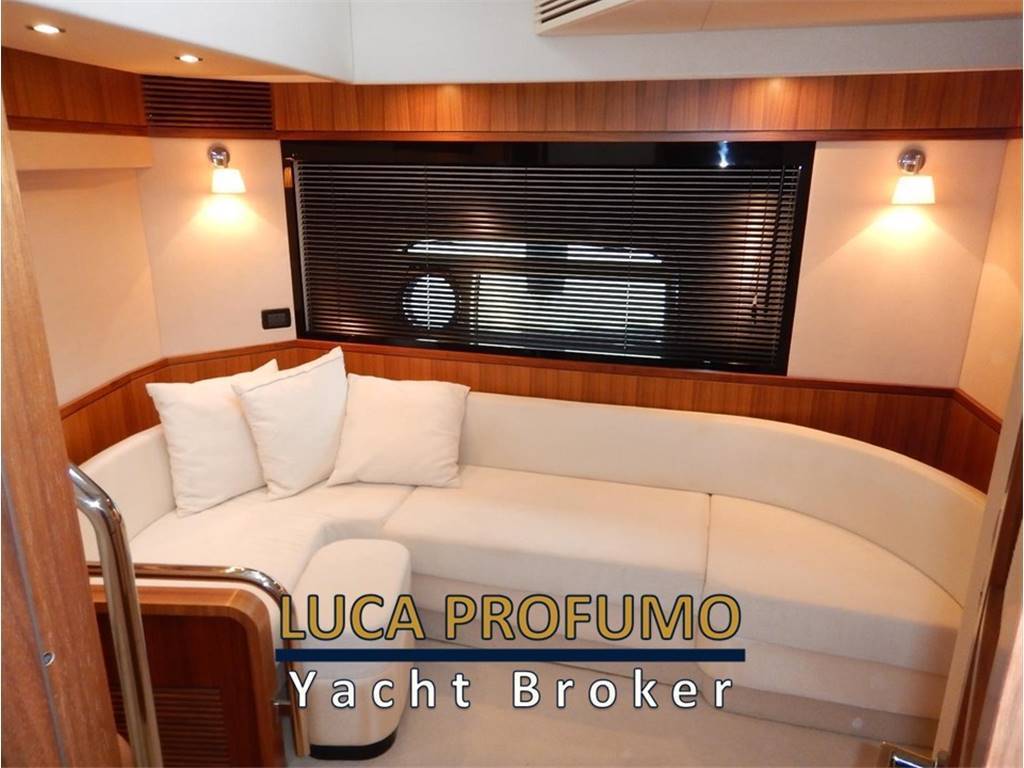Azimut benetti Magellano 50