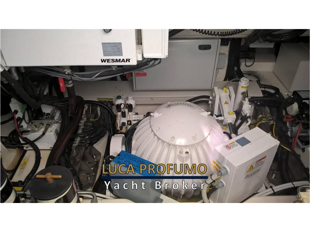 Azimut benetti Magellano 50