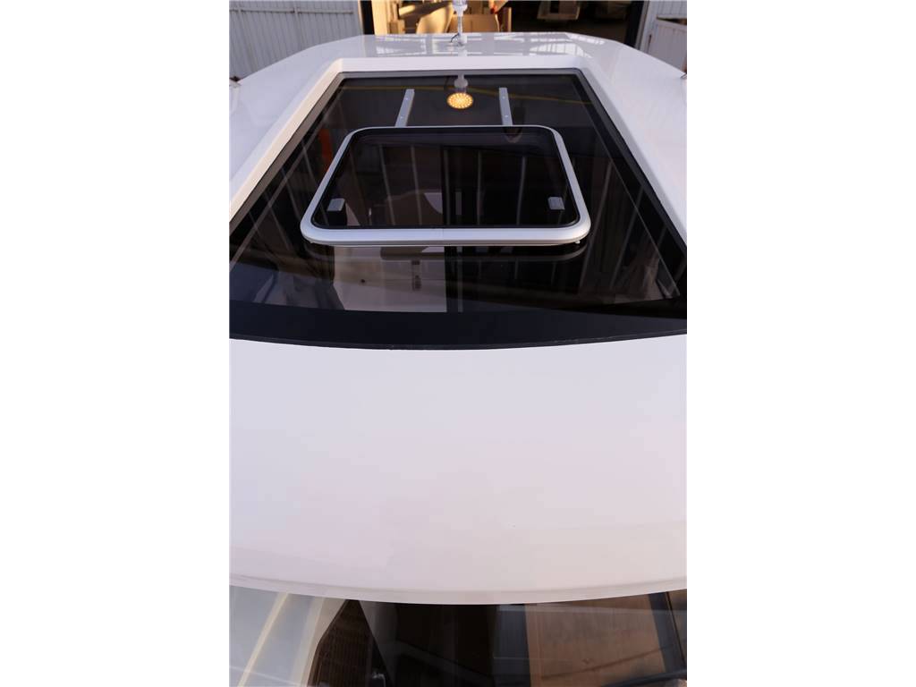 Capelli Dino 23