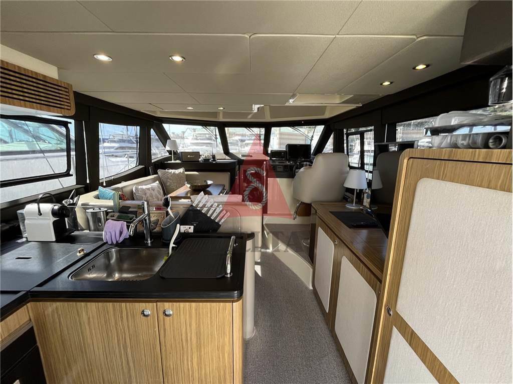 Azimut Magellano 43