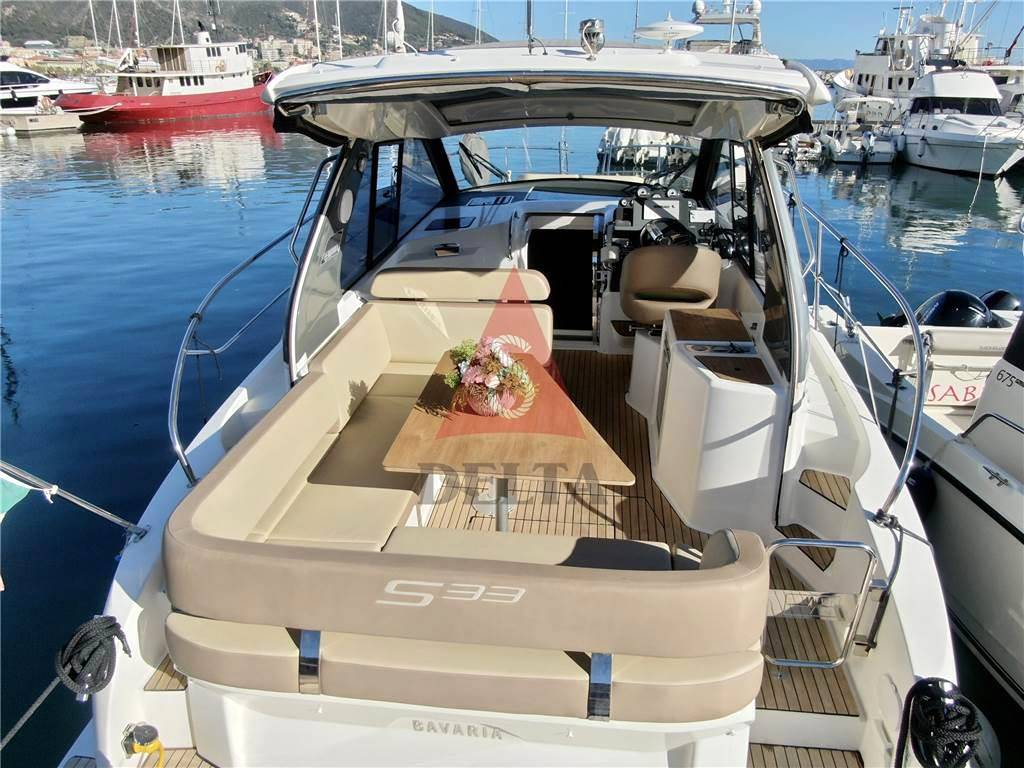 Bavaria S 33 hard top