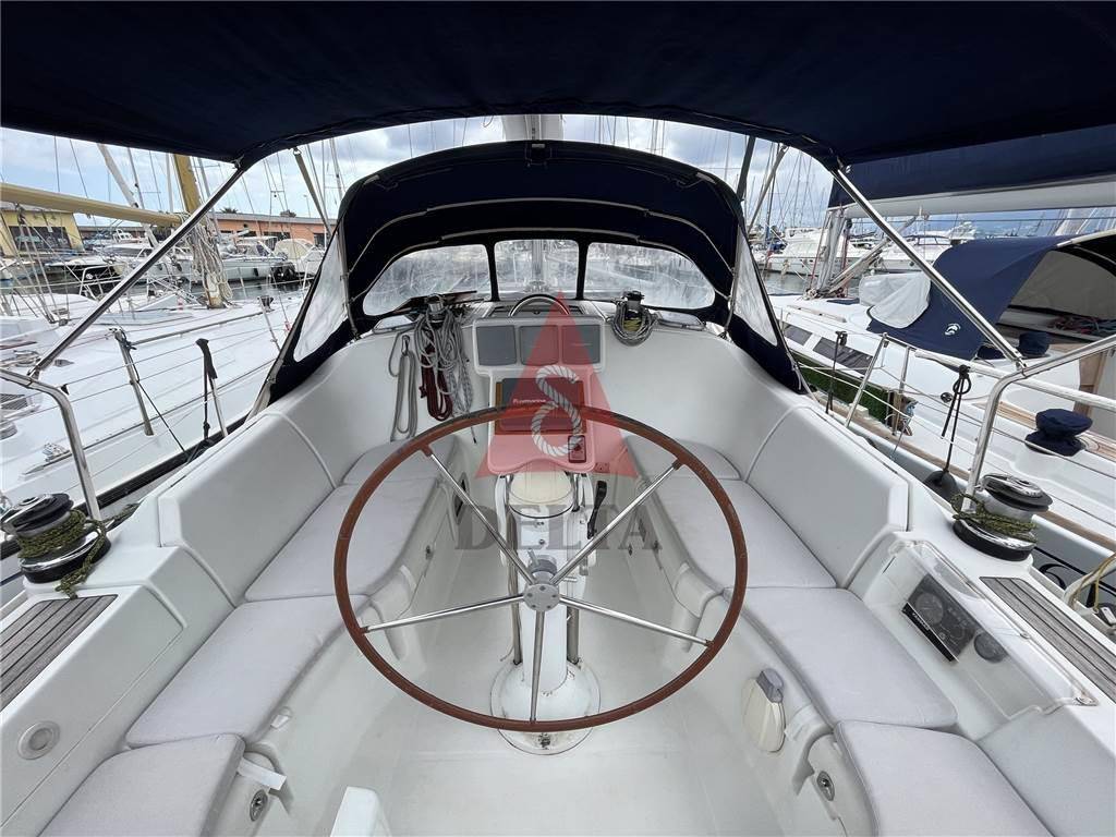 Beneteau Oceanis 373
