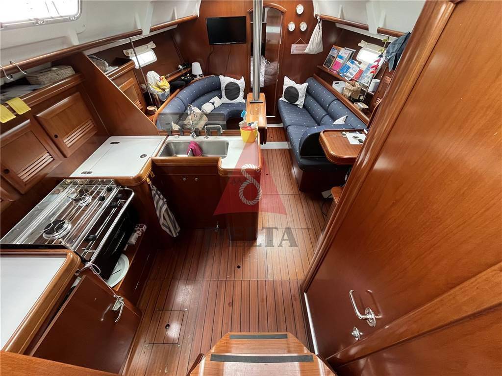 Beneteau Oceanis 373