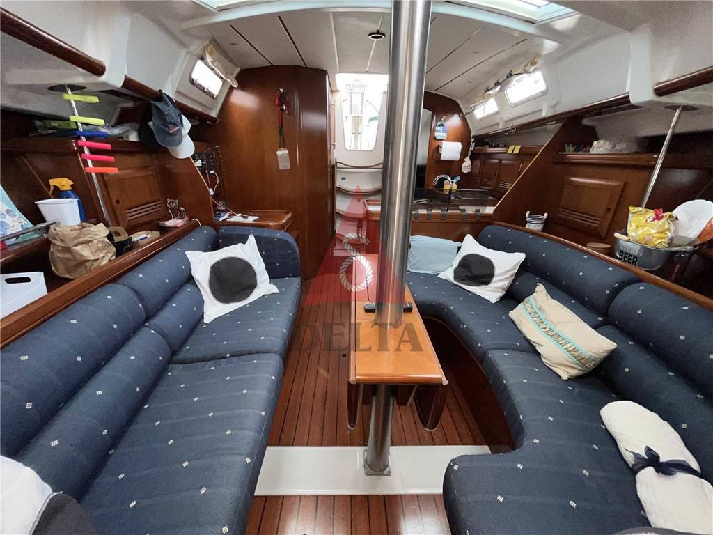 Beneteau Oceanis 373