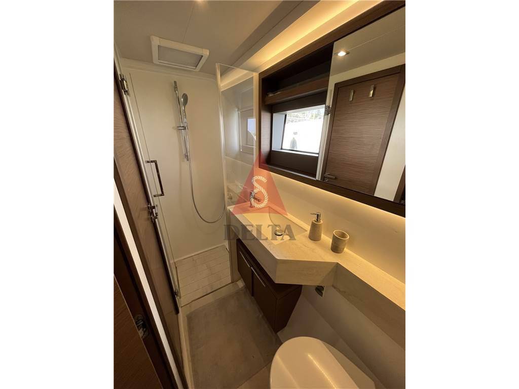 Lagoon 50