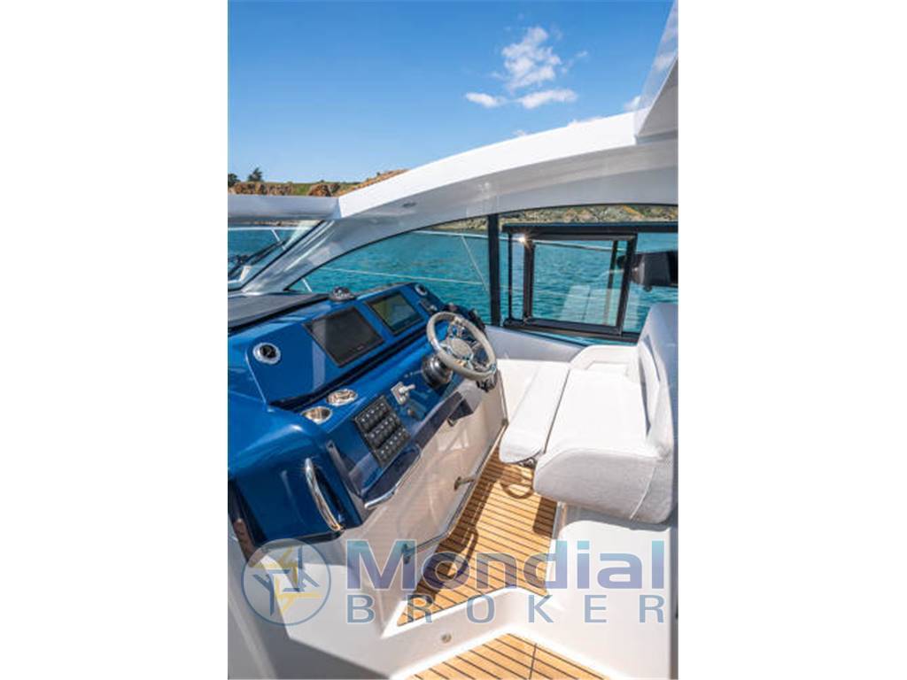 Beneteau Gran turismo 36 hard top in pronta conse