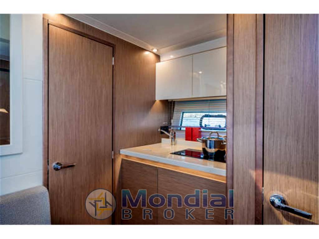 Beneteau Gran turismo 36 hard top in pronta conse