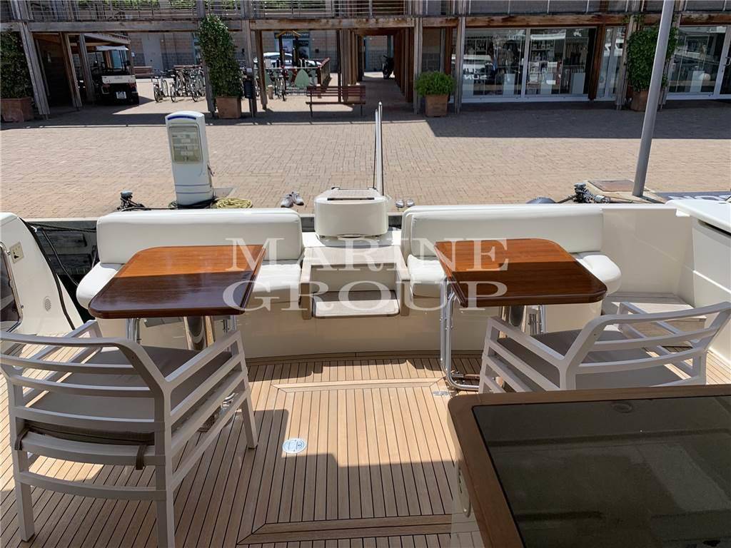 Ferretti 630