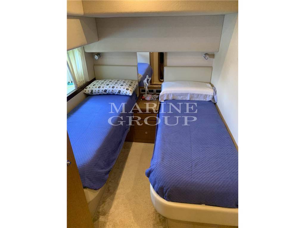 Ferretti 630