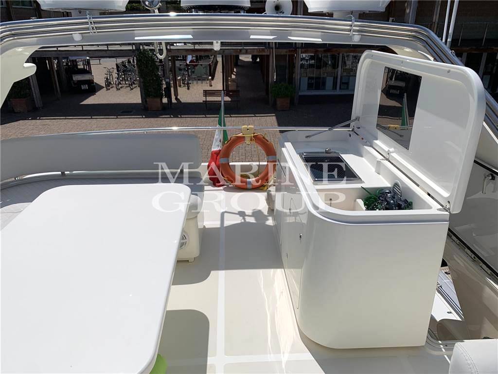 Ferretti 630