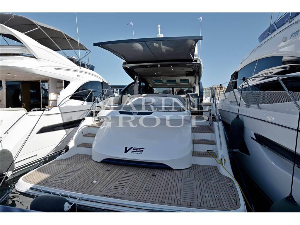 Princess yachts V55
