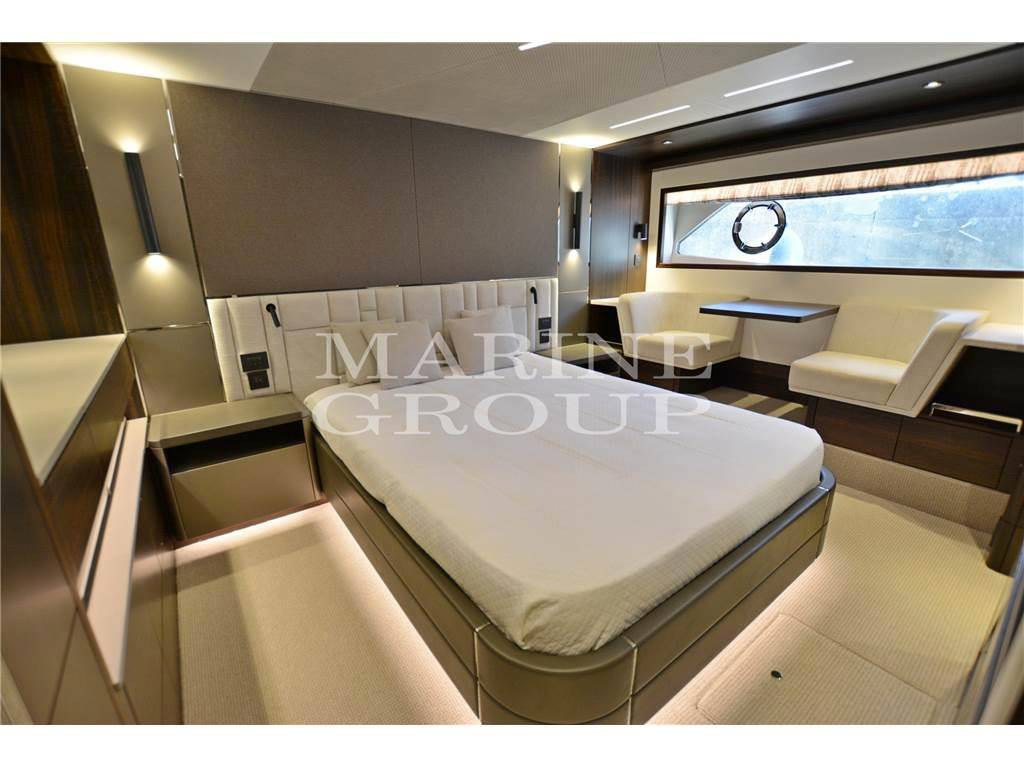 Sunseeker Manhattan 68