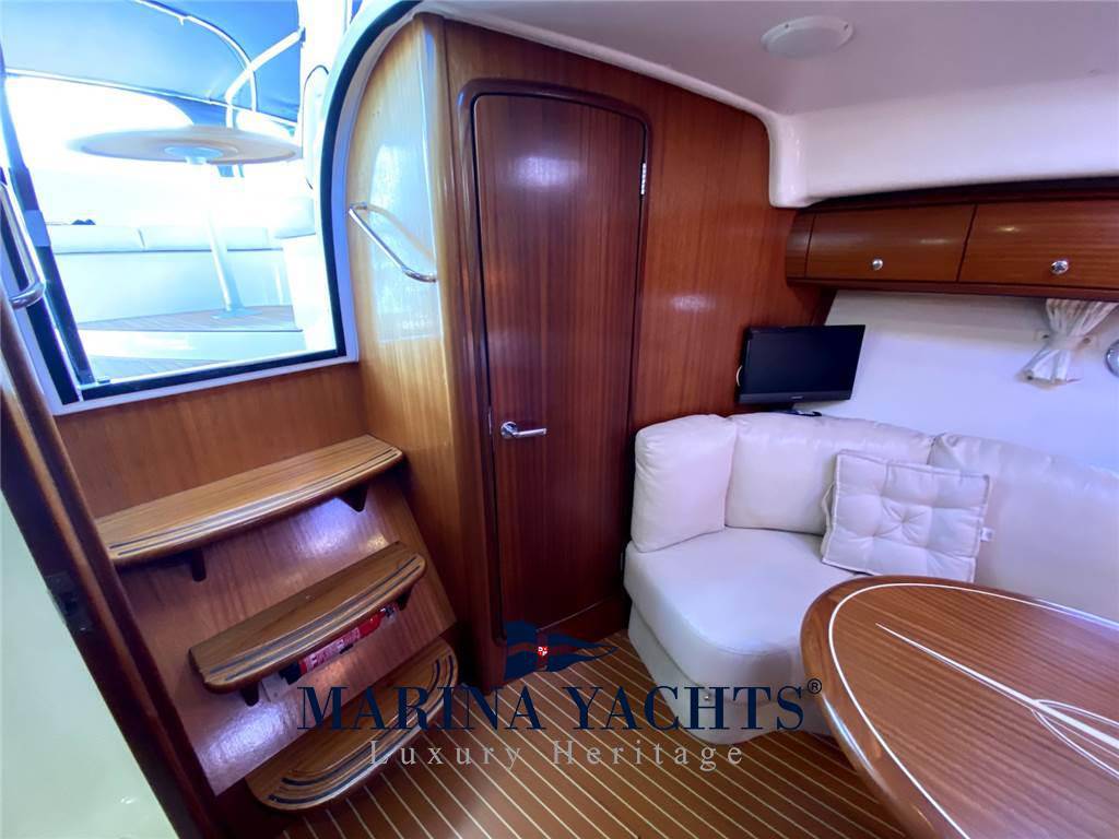 Bavaria 37 sport