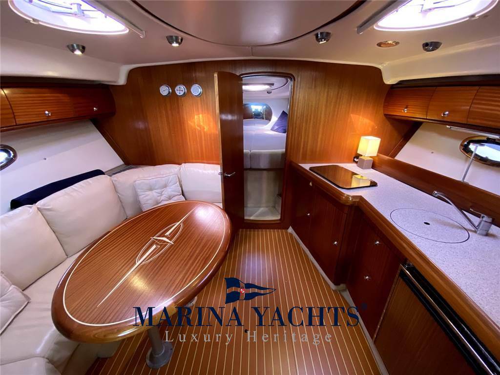 Bavaria 37 sport
