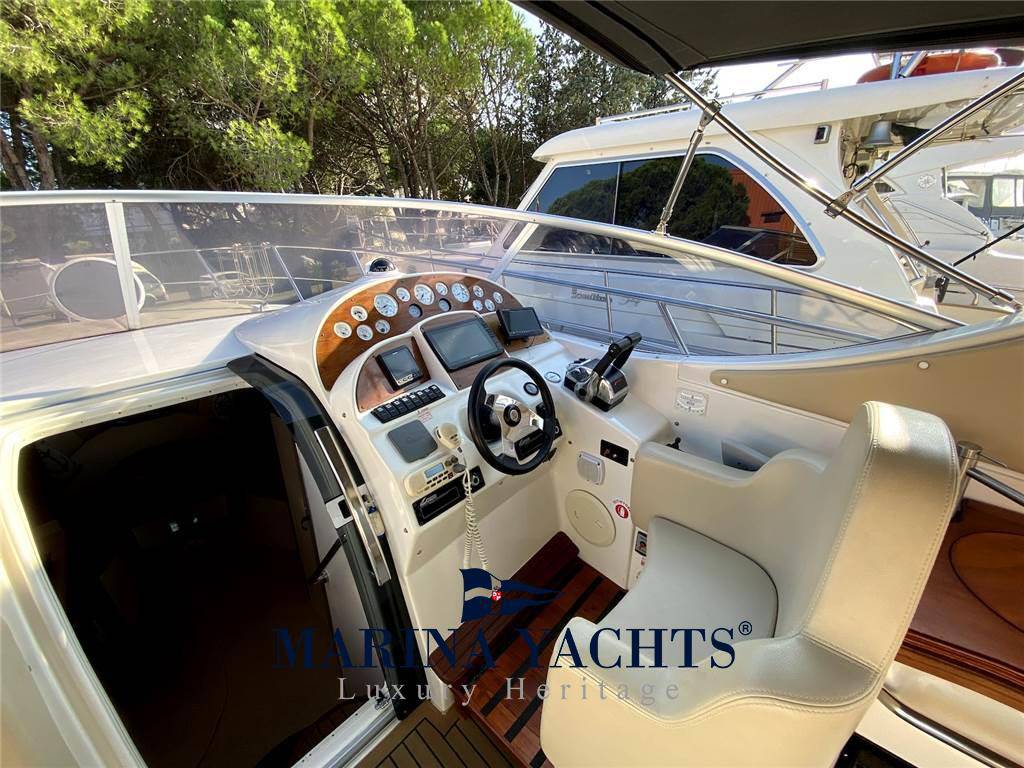 Saver 330 cabin sport