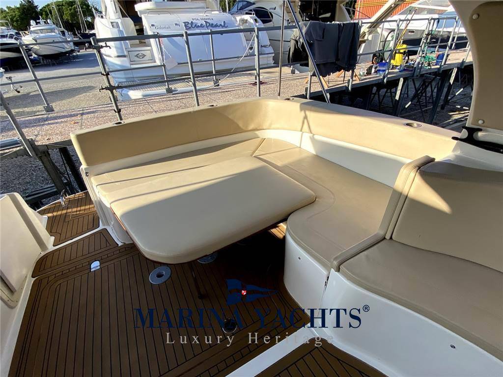 Saver 330 cabin sport