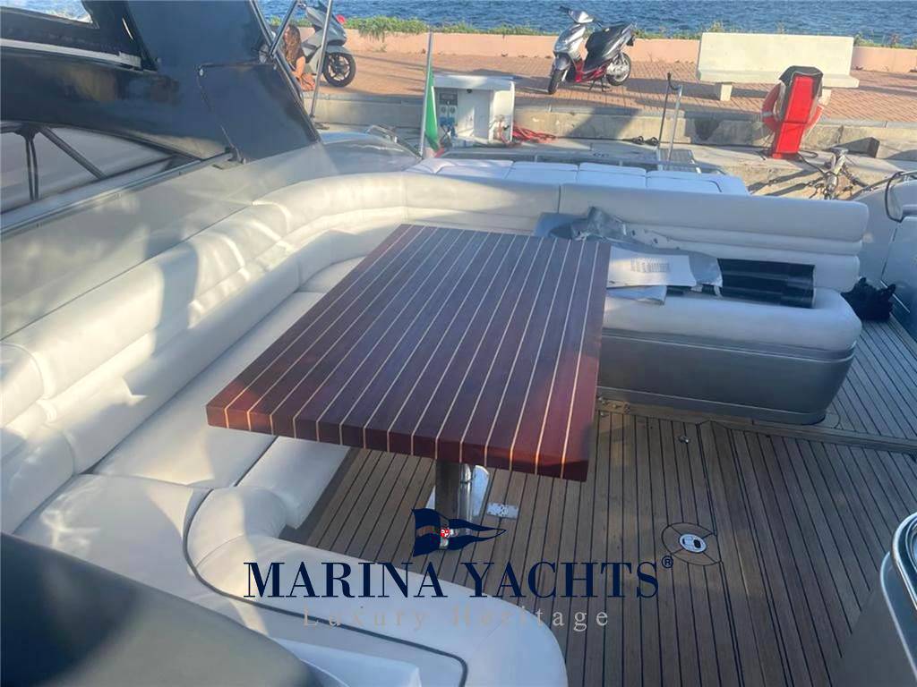 Princess yachts V55