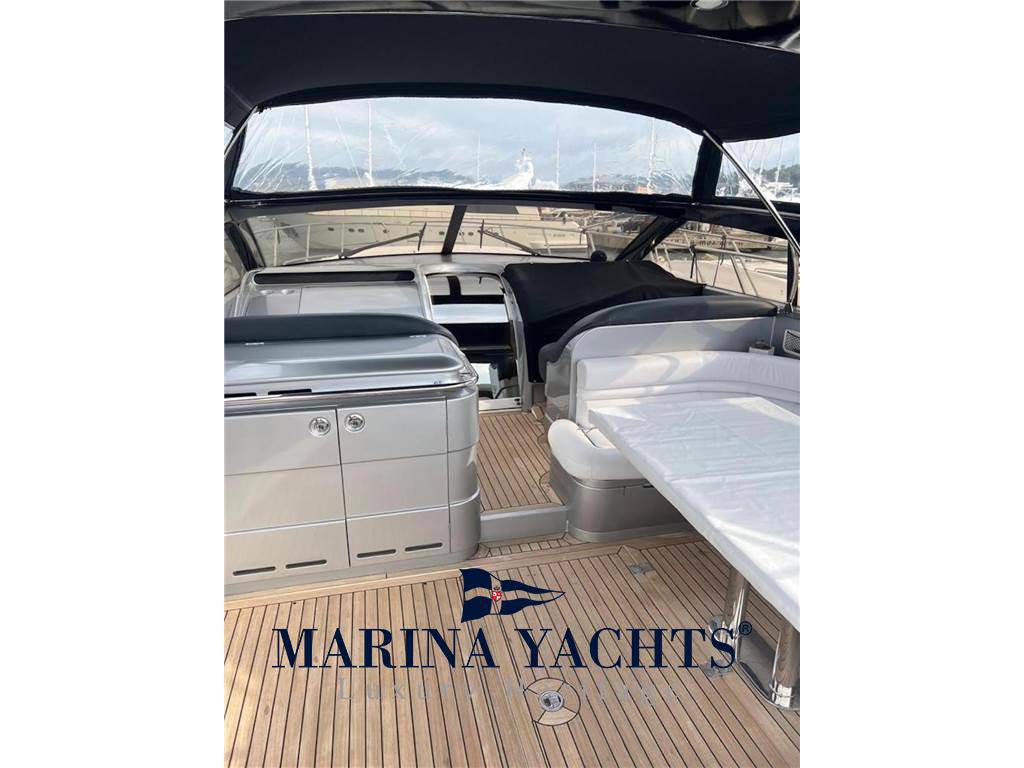 Princess yachts V55