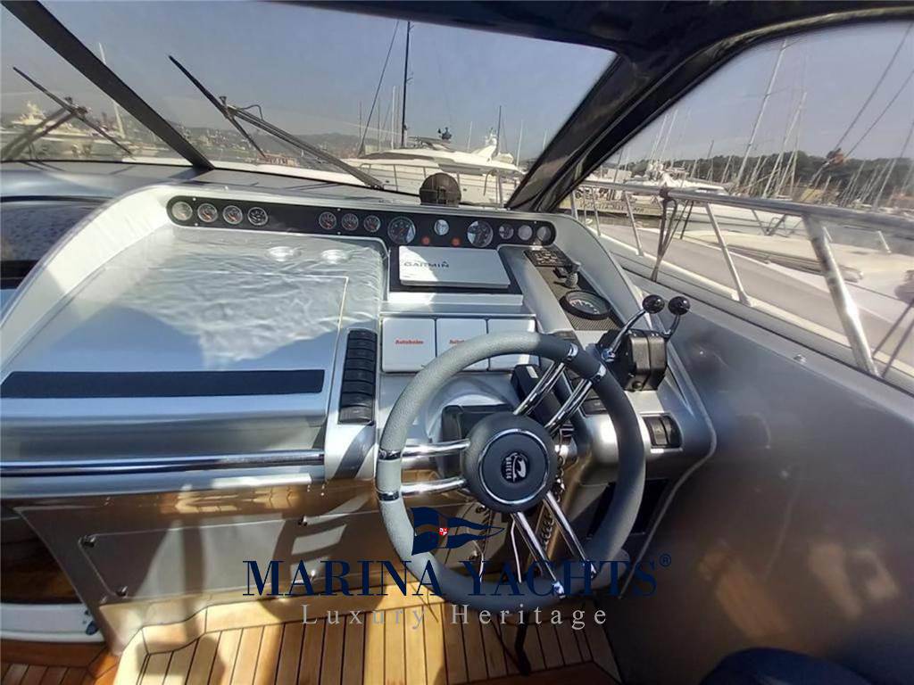 Princess yachts V55