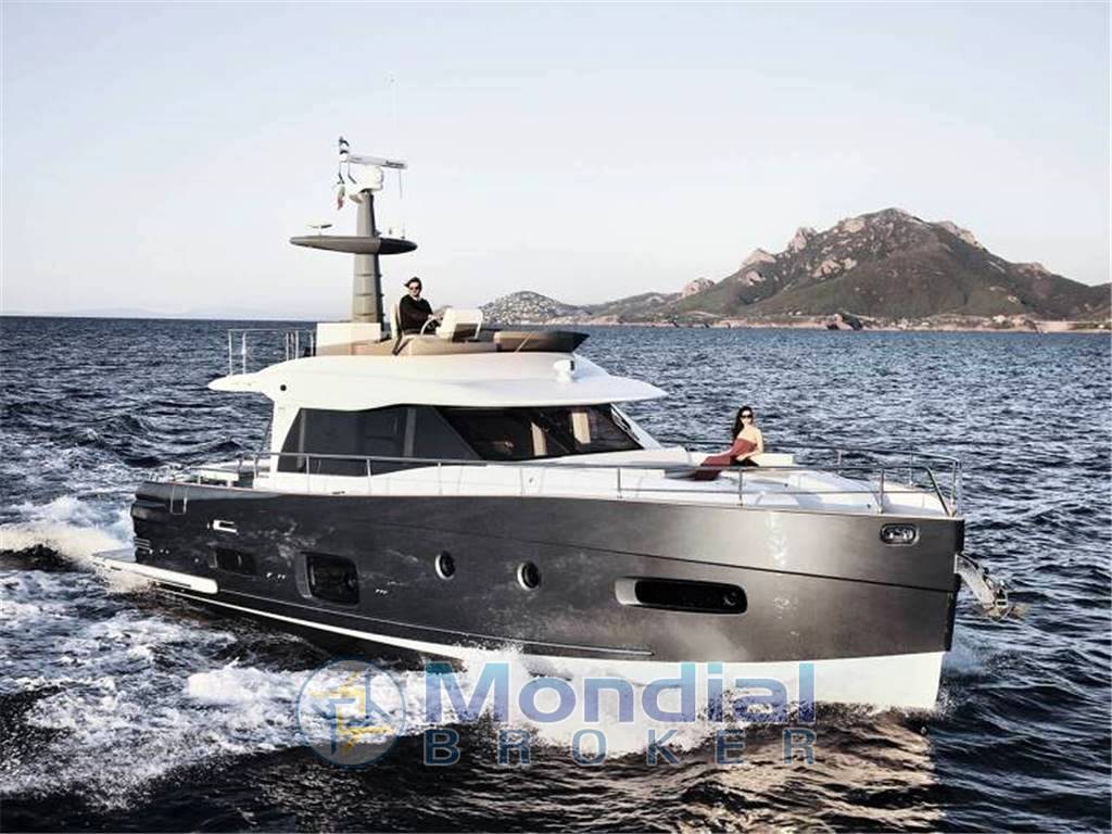 Azimut Magellano 53
