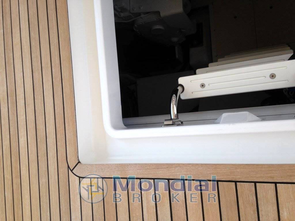 Azimut Magellano 53