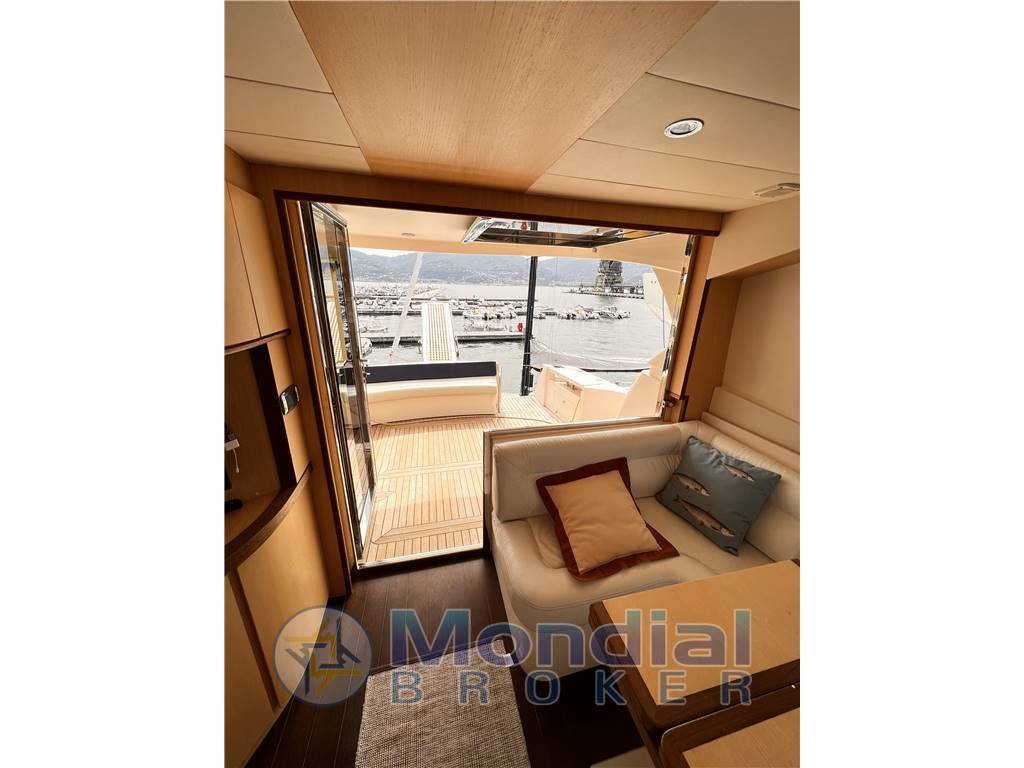 Cayman 50 fly