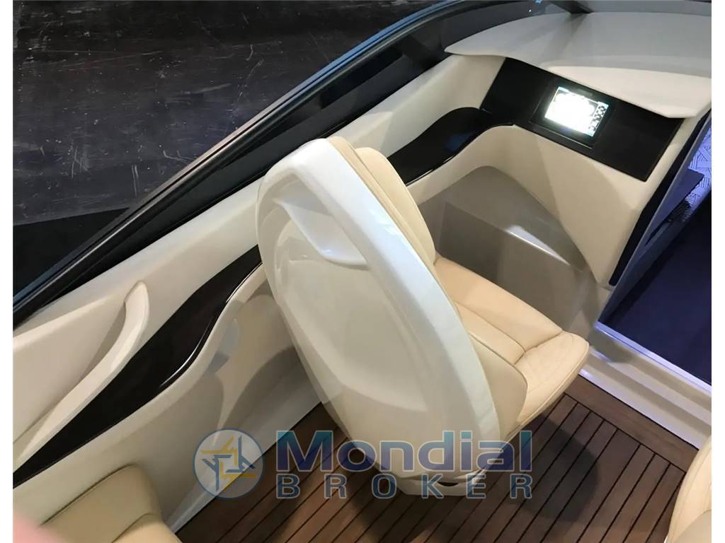 Dipiu boats F 900