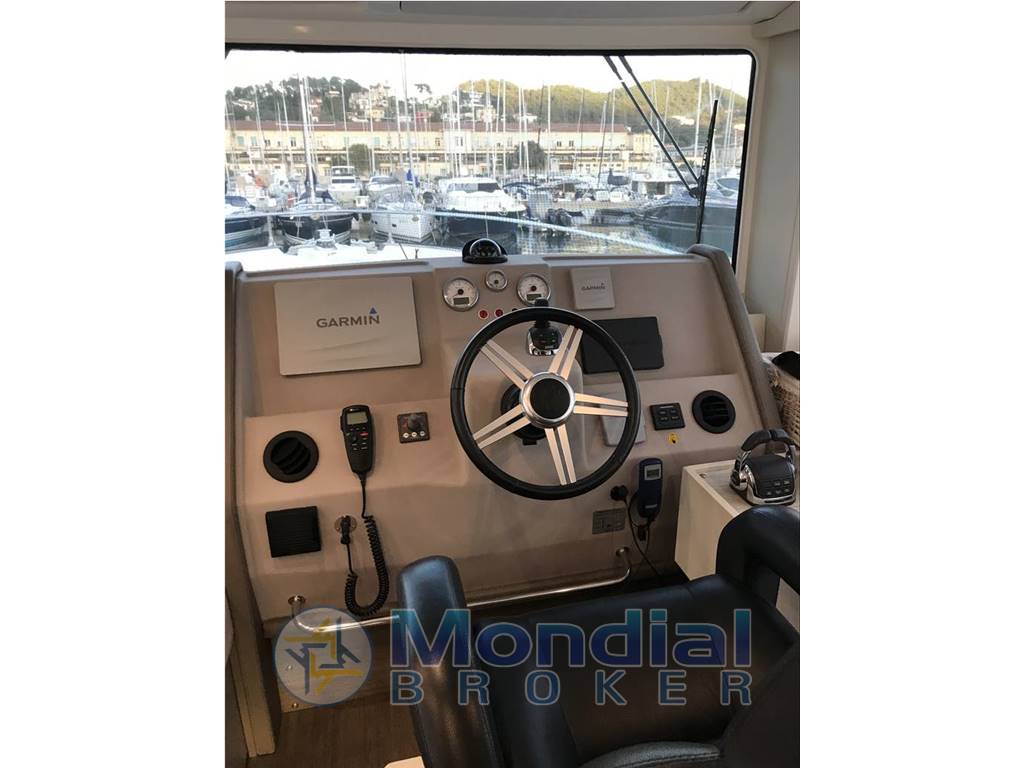 Cranchi T 53 eco trawler
