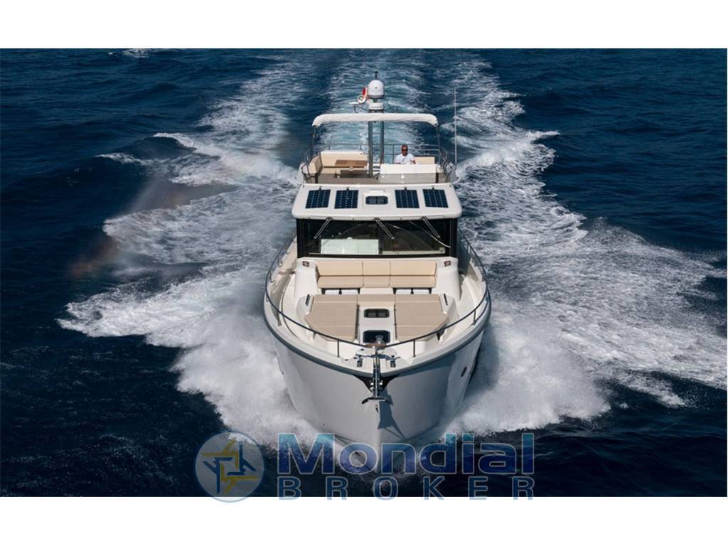 Cranchi T 53 eco trawler